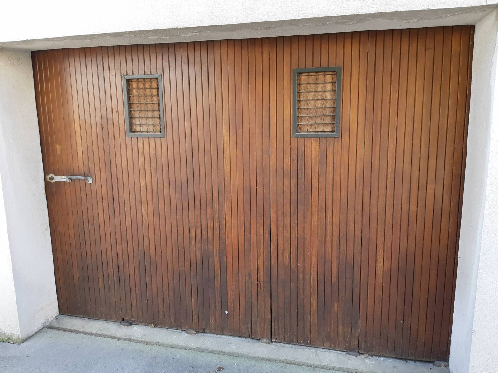 Remplacement de porte de garage à Aix en Provence
